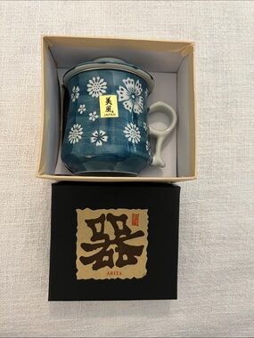 Japanese Teacup Blue Floral Infuser 3pc Set with White Cherry Blossoms NWOT